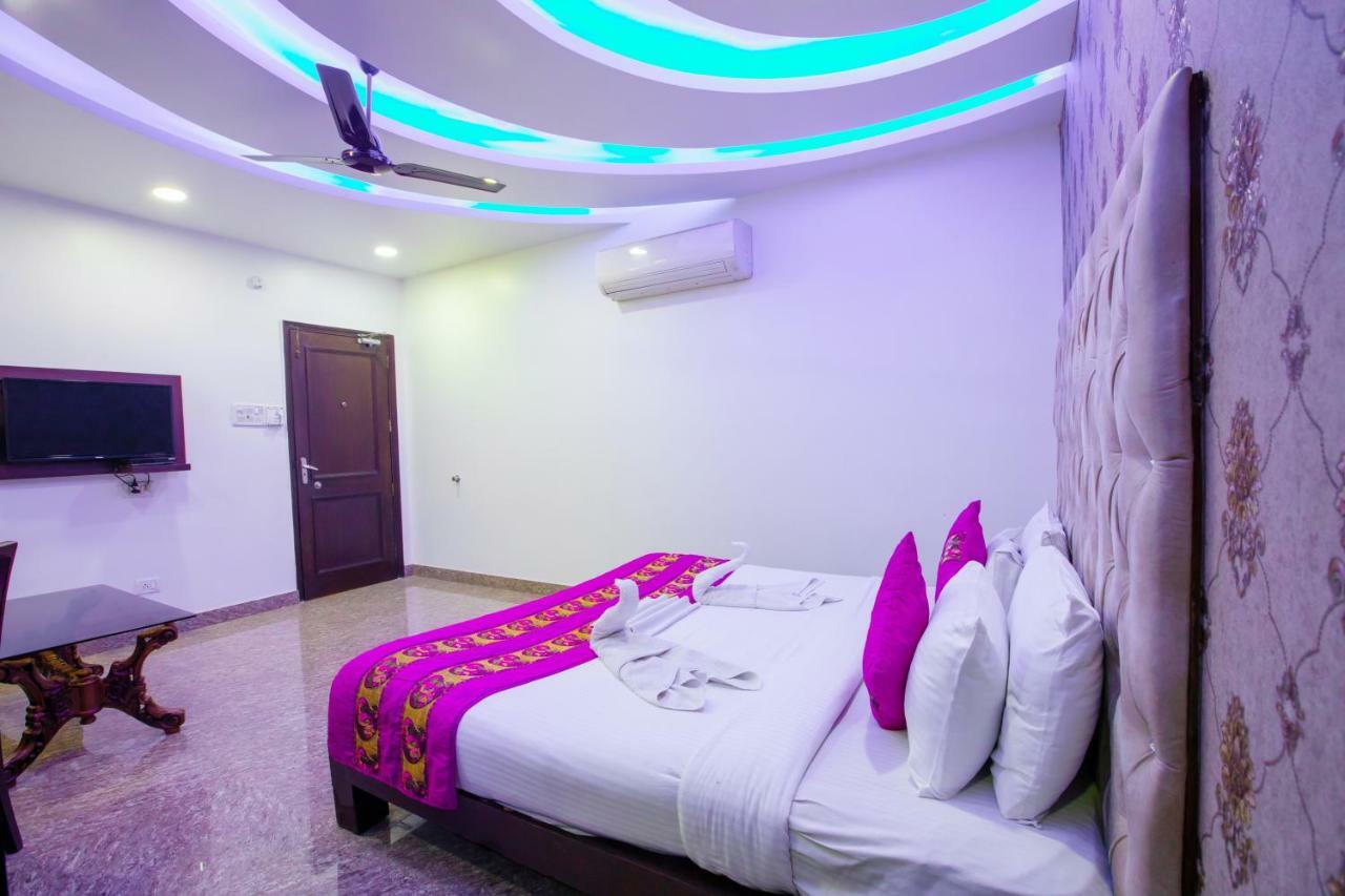 Hotel Surya International Delhi  Eksteriør bilde